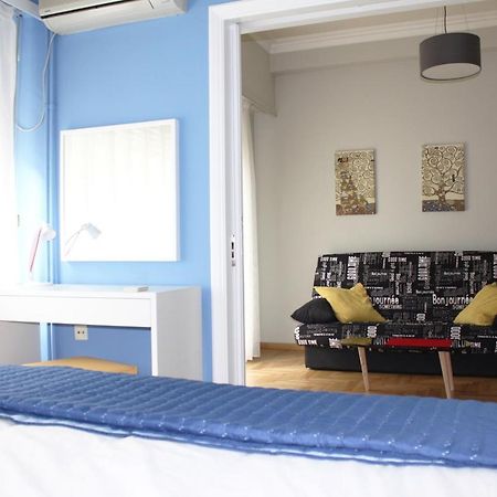 Cheery Apartment In The Center Of Афіни Екстер'єр фото