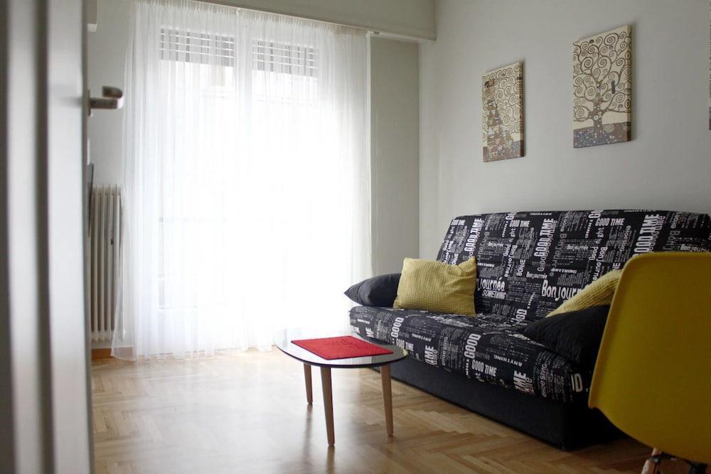 Cheery Apartment In The Center Of Афіни Екстер'єр фото